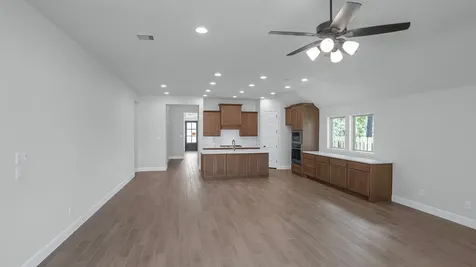 1907 Langford Street Montgomery TX 77316