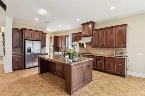 9806 Mount Shasta Missouri City TX 77459