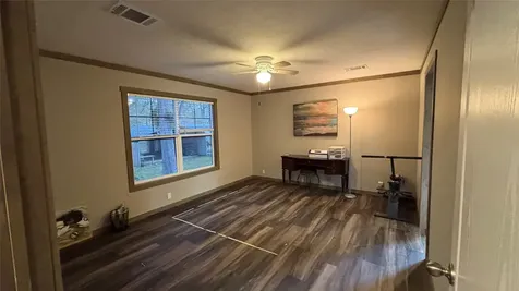 563 Forrest Lawn Wharton TX 77488