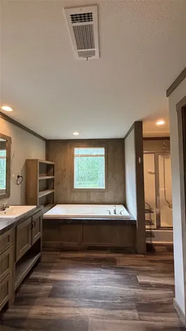563 Forrest Lawn Wharton TX 77488