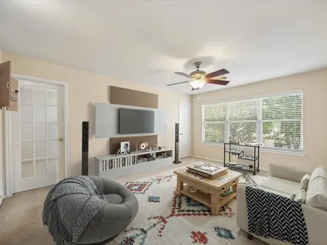 6607 Chasethorn Drive San Antonio TX 78249