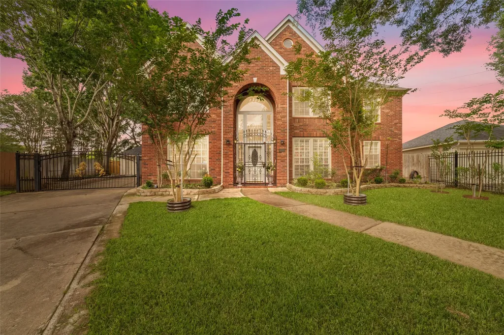 3430 Shadowwalk Drive Houston TX 77082