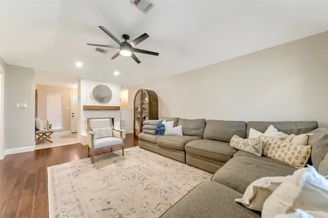 2802 Park Meadows Avenue Deer Park TX 77536