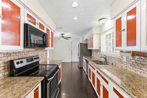 3415 Honey Creek Drive Houston TX 77082