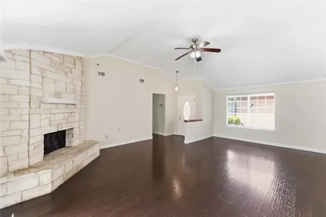 3415 Honey Creek Drive Houston TX 77082