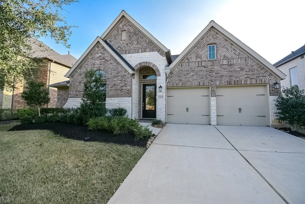 28431 Asher Falls Lane Fulshear TX 77494