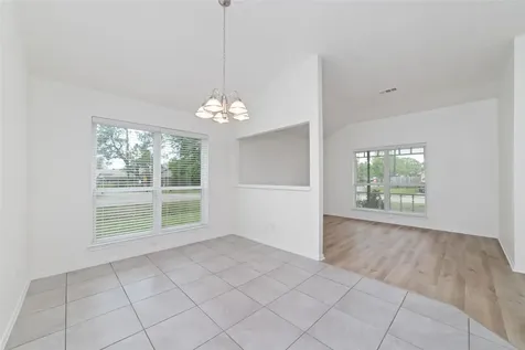 1002 Afton Court Tomball TX 77375