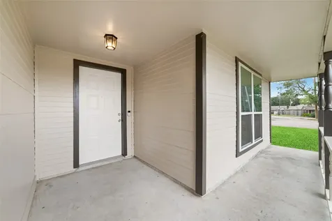 1002 Afton Court Tomball TX 77375
