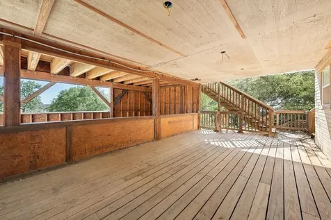 1043 Military Drive Canyon Lake TX 78133