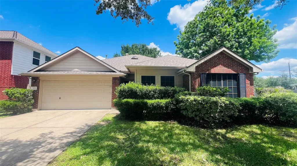 1931 Stanford Park Court Katy TX 77450