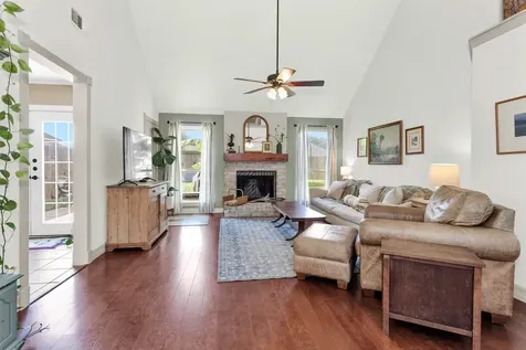 1417 S Heron Drive Seabrook TX 77586