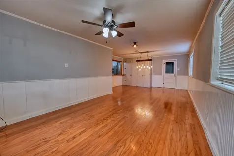 2125 Shanks Road Angleton TX 77515