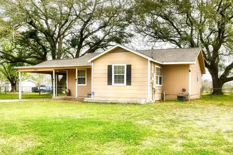 2125 Shanks Road Angleton TX 77515