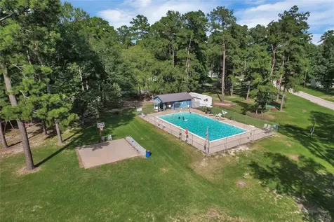 365 N Point Drive N Trinity TX 75862