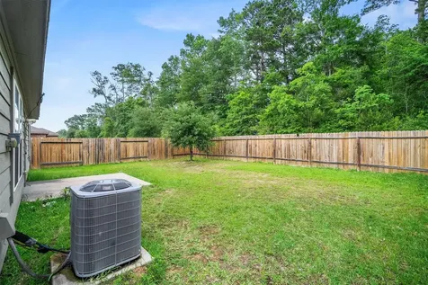 10619 Lost Maples Drive Cleveland TX 77328