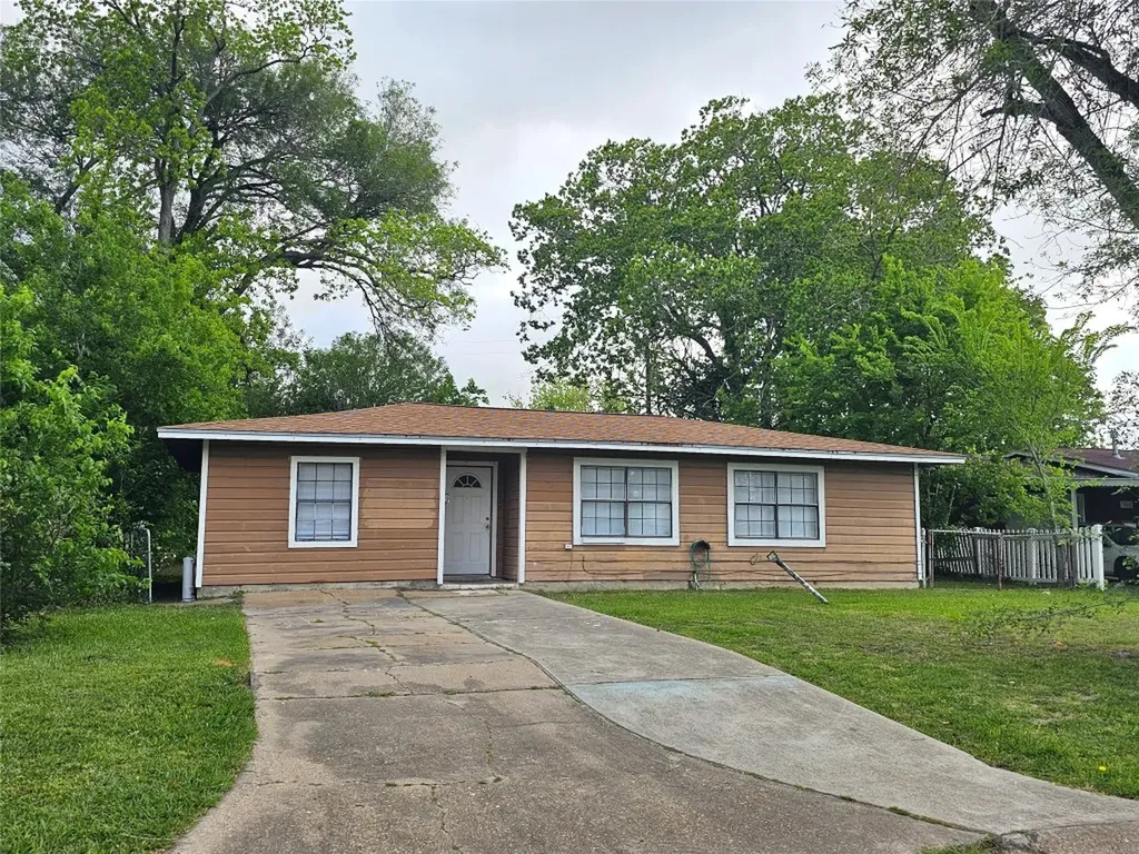 3018 Robinson Boulevard Texas City TX 77590