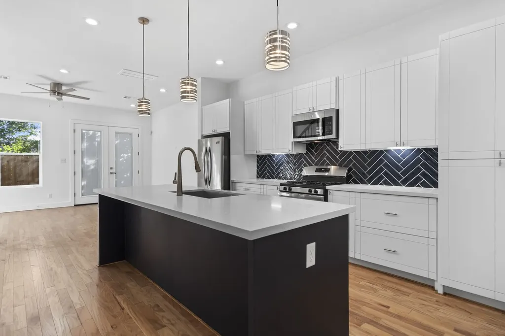 2022 Thonig Road A Houston TX 77055