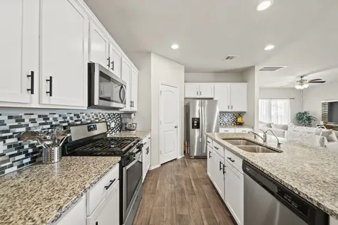 13997 Leigh Lake Lane Conroe TX 77384