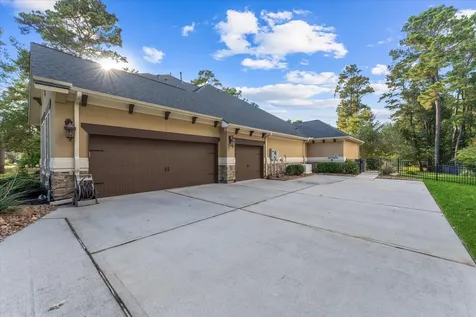 28733 Lakeside Green Magnolia TX 77355