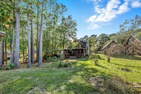 52 Hunters Creek Drive Huntsville TX 77340