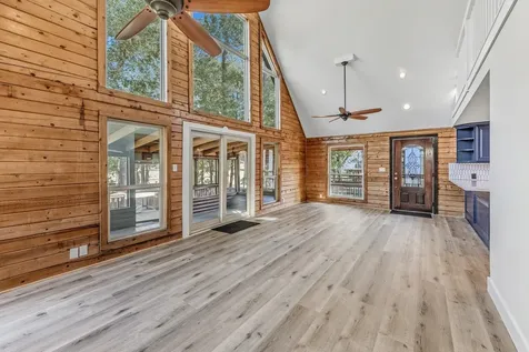 52 Hunters Creek Drive Huntsville TX 77340