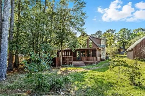 52 Hunters Creek Drive Huntsville TX 77340