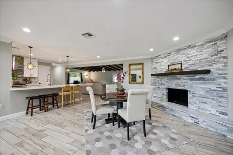 9840 Warwana Road Houston TX 77080