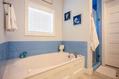 1255 Cloon Street Crystal Beach TX 77650