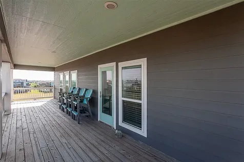 1255 Cloon Street Crystal Beach TX 77650