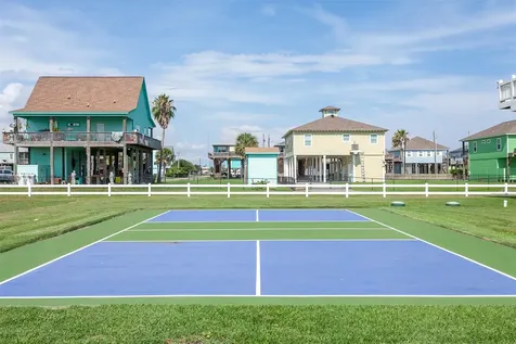 1255 Cloon Street Crystal Beach TX 77650