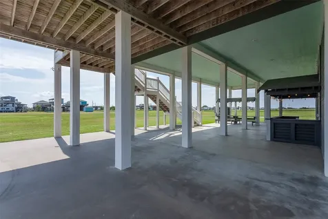 1255 Cloon Street Crystal Beach TX 77650