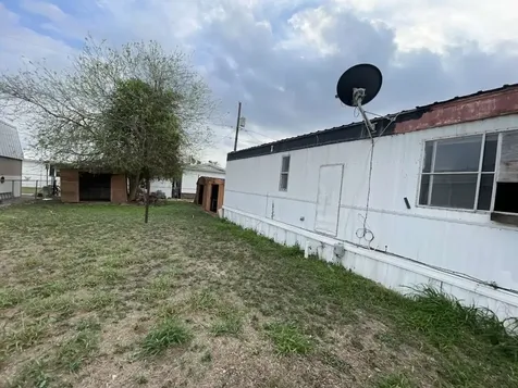 84 Lampshire Avenue Palmview TX 78572