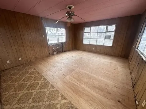 84 Lampshire Avenue Palmview TX 78572