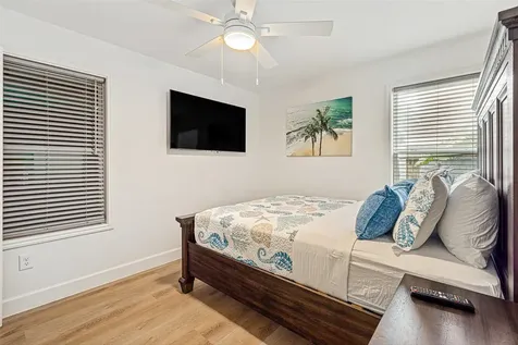 1602 55th Street Galveston TX 77551