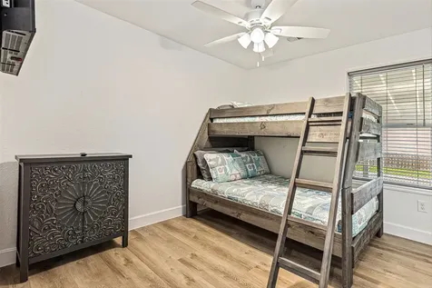 1602 55th Street Galveston TX 77551