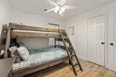 1602 55th Street Galveston TX 77551
