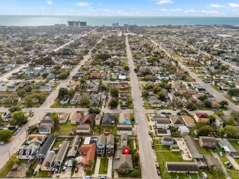 1602 55th Street Galveston TX 77551