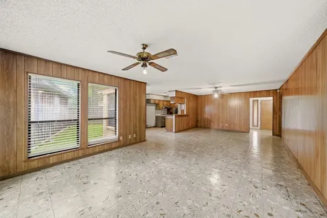 4929 Monarch Oak Lane Texas City TX 77591
