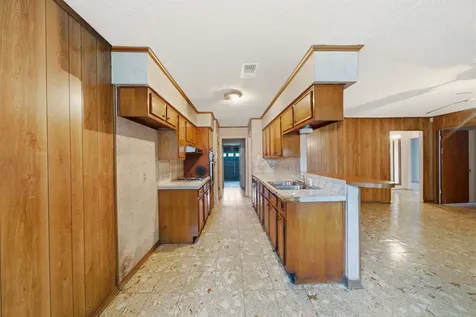 4929 Monarch Oak Lane Texas City TX 77591