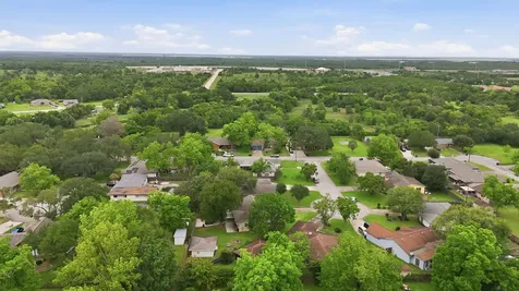 4929 Monarch Oak Lane Texas City TX 77591