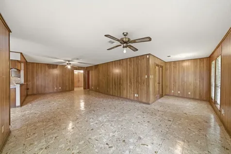 4929 Monarch Oak Lane Texas City TX 77591