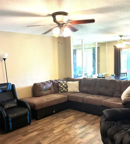 3259 Hunters Glen Drive Missouri City TX 77459