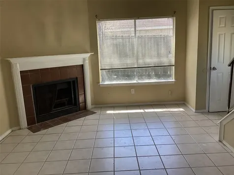 15831 Bazelbriar Lane Houston TX 77489