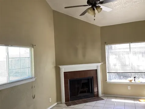 15831 Bazelbriar Lane Houston TX 77489