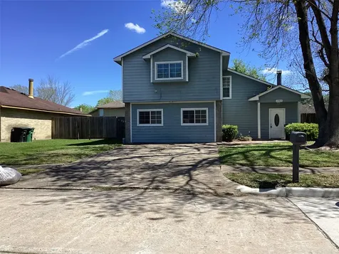 15831 Bazelbriar Lane Houston TX 77489