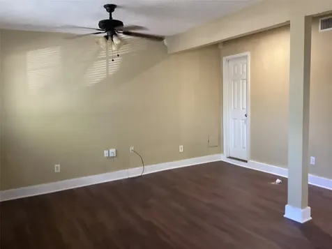 15831 Bazelbriar Lane Houston TX 77489