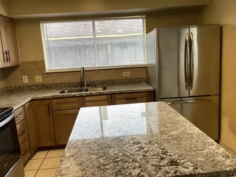 15831 Bazelbriar Lane Houston TX 77489