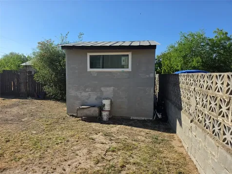 109 Masterson Road Laredo TX 78046