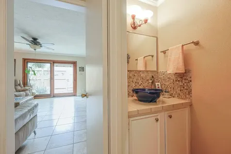 11515 Burdine Street 505 Houston TX 77035