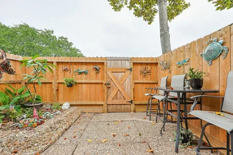 11515 Burdine Street 505 Houston TX 77035